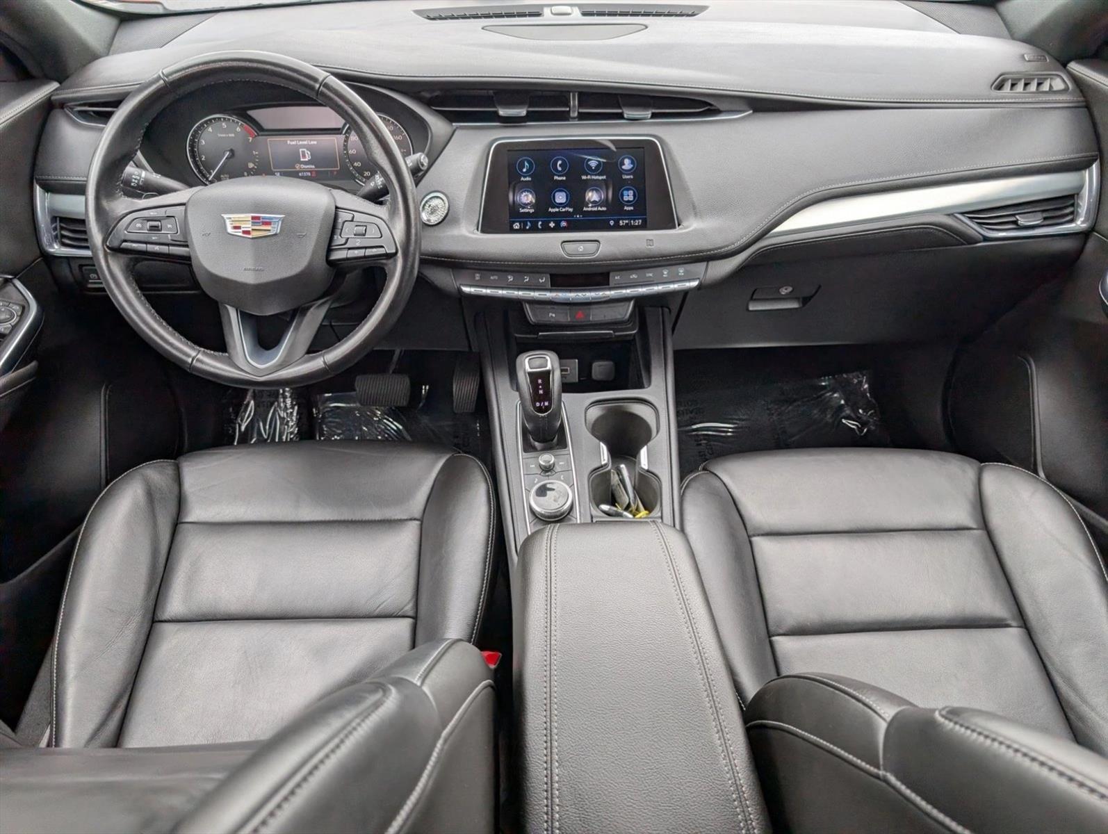 Thumbnail: 2019 Cadillac XT4 - 3
