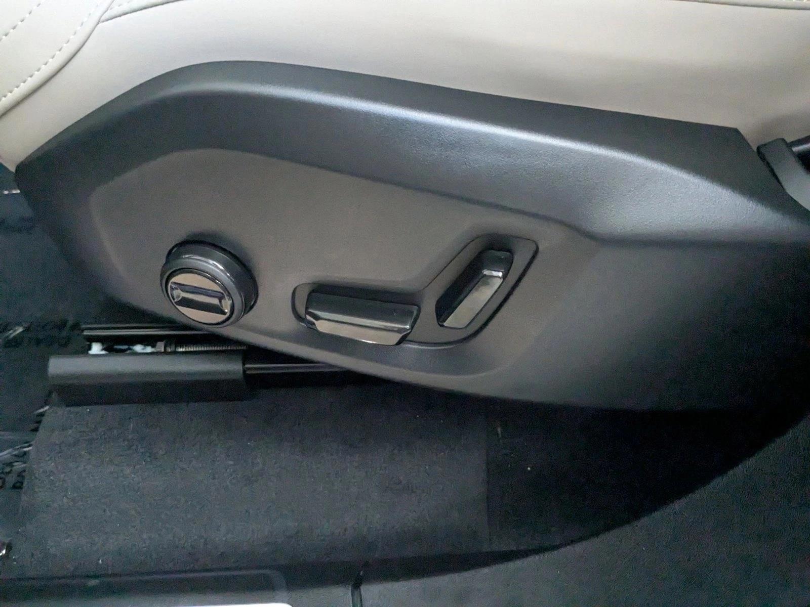 Thumbnail: 2026 Volvo XC90 - 5