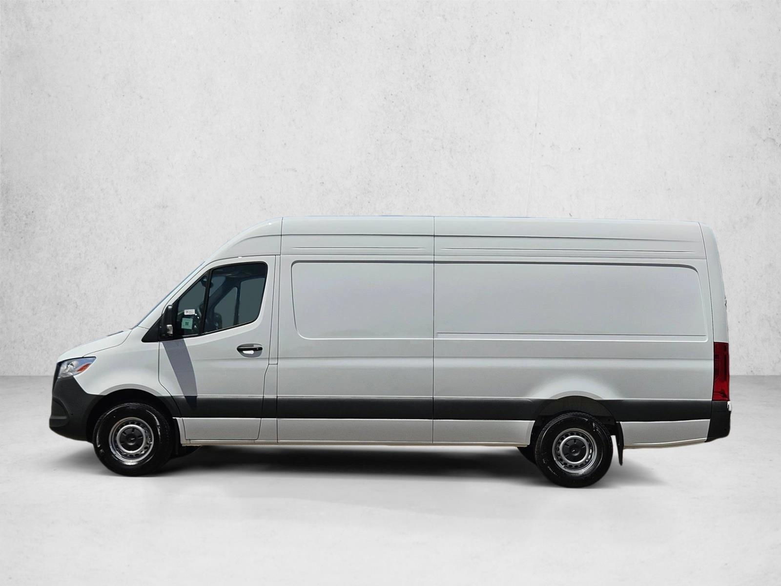 Thumbnail: 2026 Mercedes-Benz Sprinter - 2