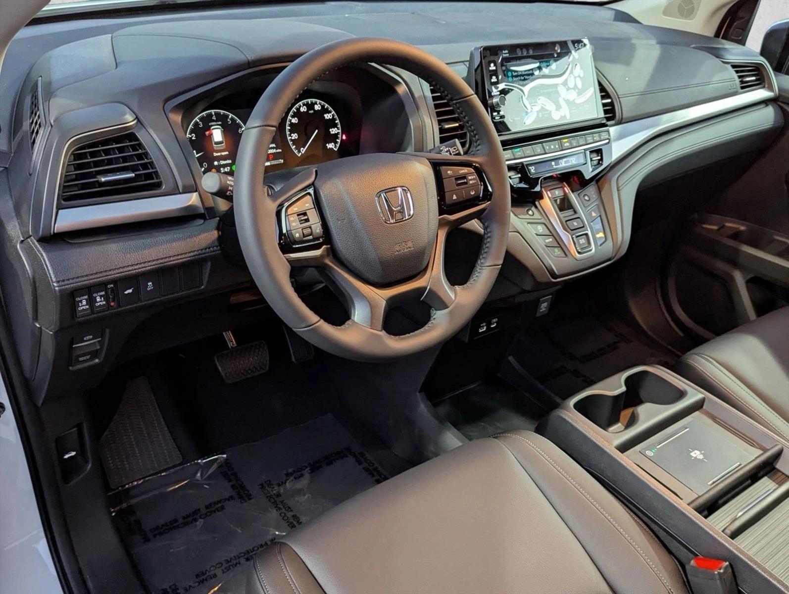 Thumbnail: 2026 Honda Odyssey - 3