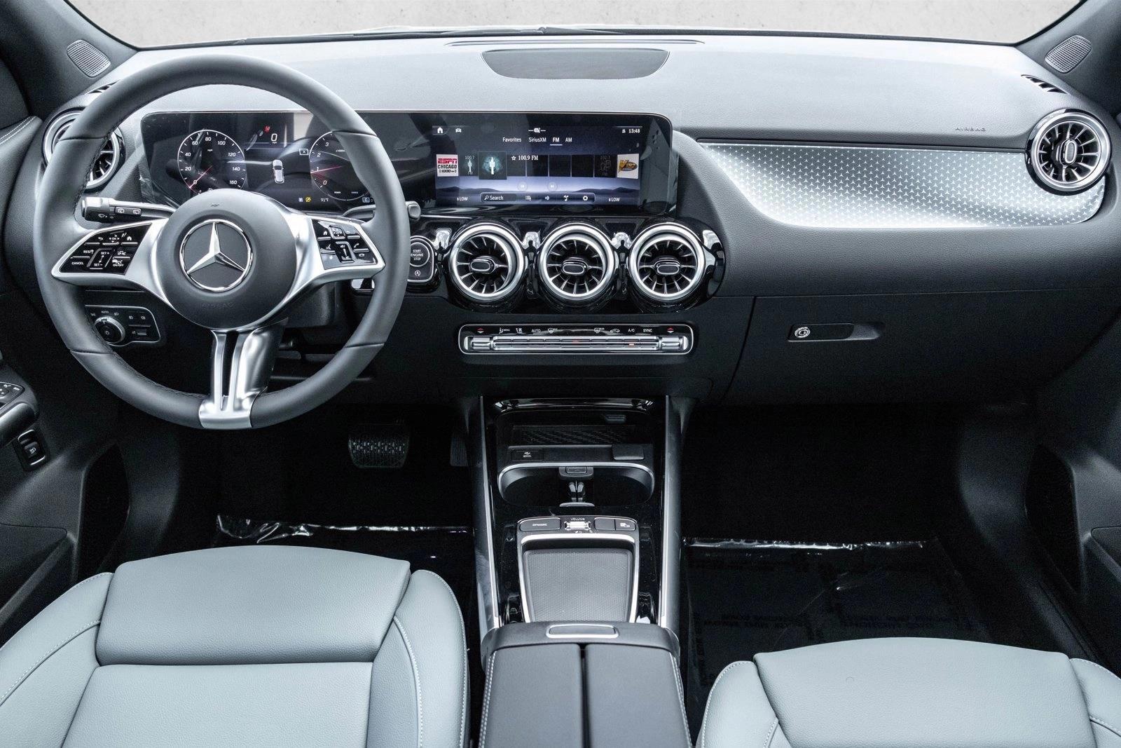 Thumbnail: 2026 Mercedes-Benz GLA - 4