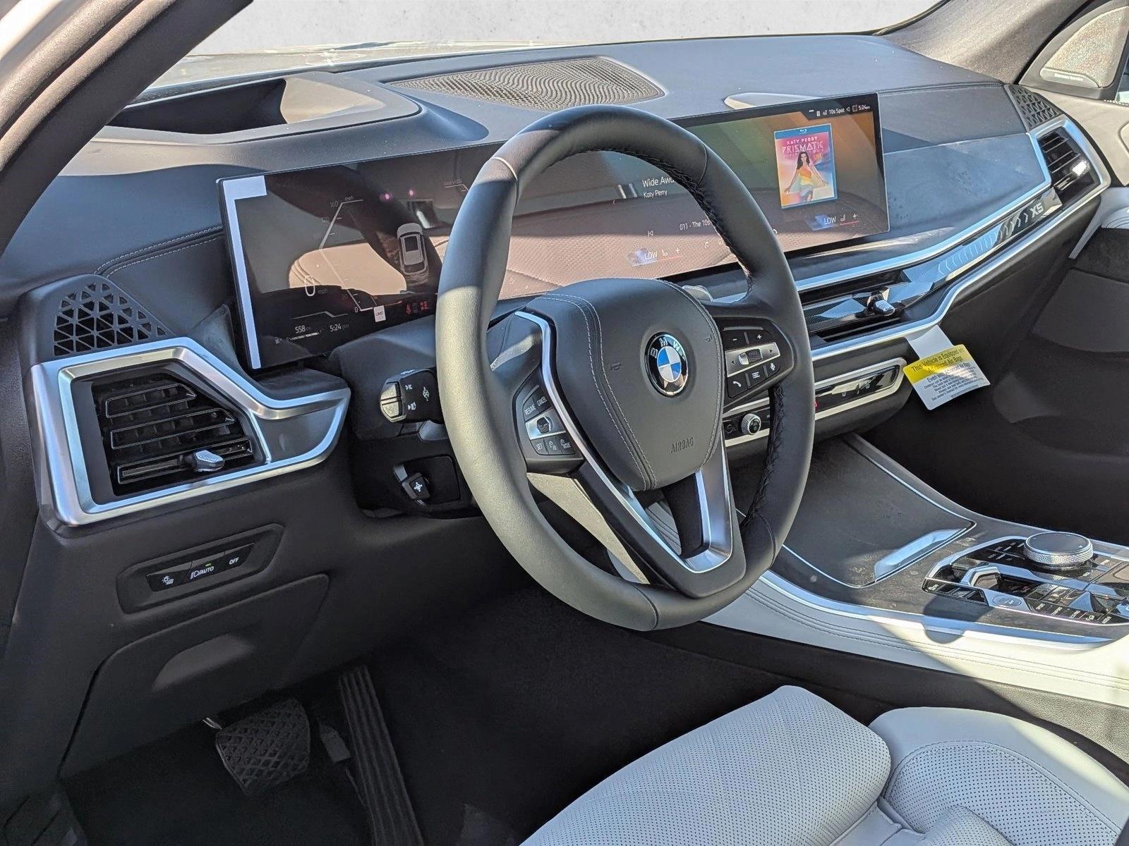 Thumbnail: 2026 BMW X5 - 3