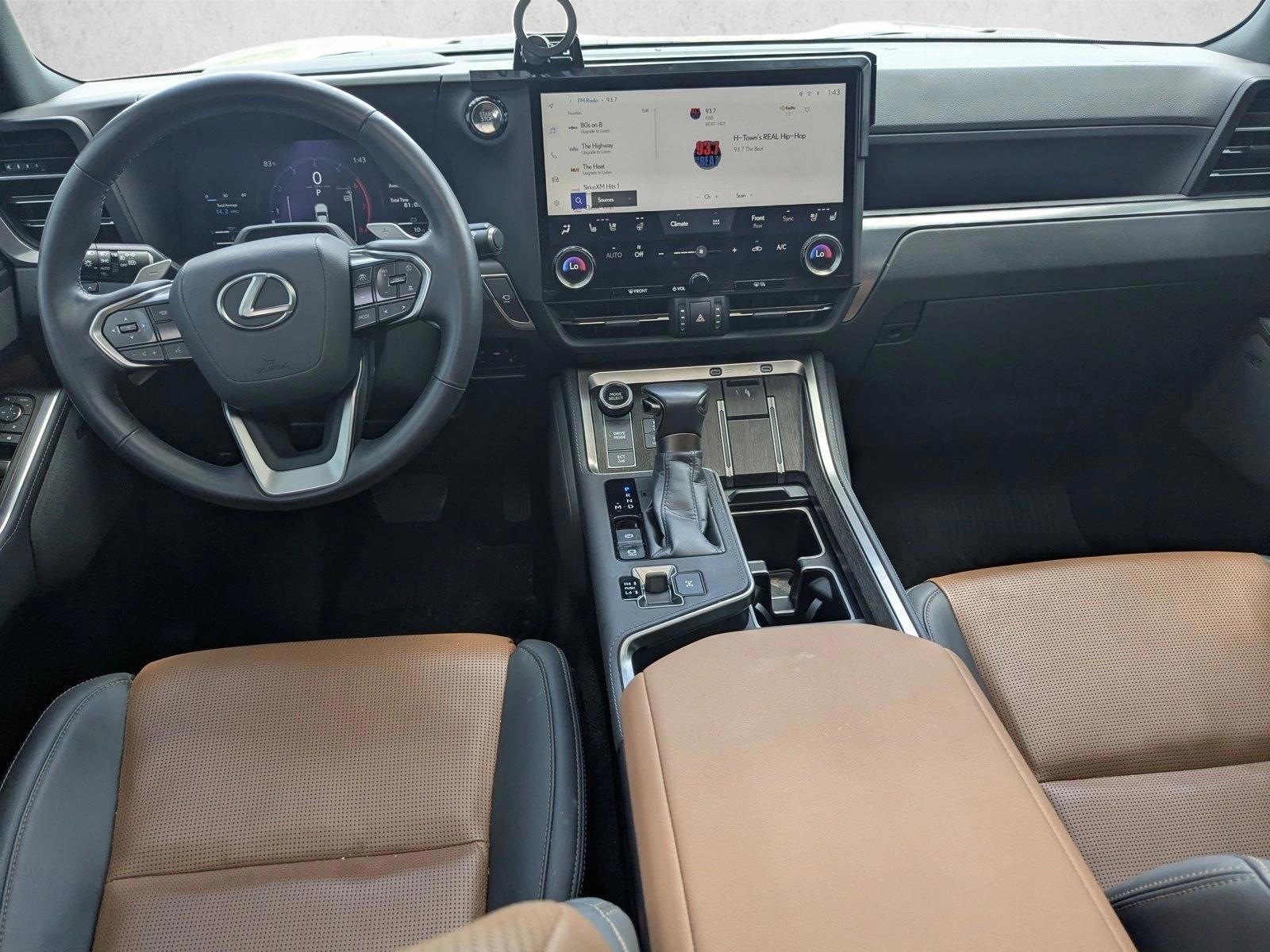 Thumbnail: 2024 Lexus GX - 3