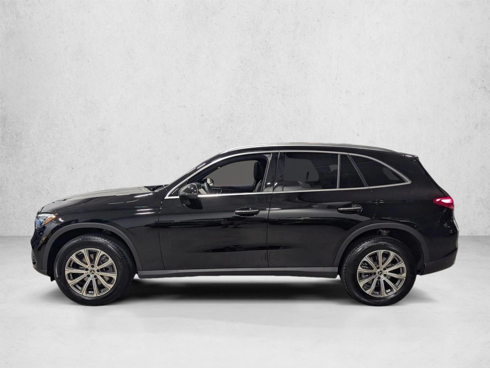 Thumbnail: 2026 Mercedes-Benz GLC - 2