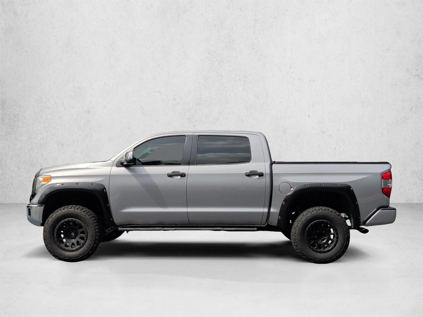 Thumbnail: 2016 Toyota Tundra - 2