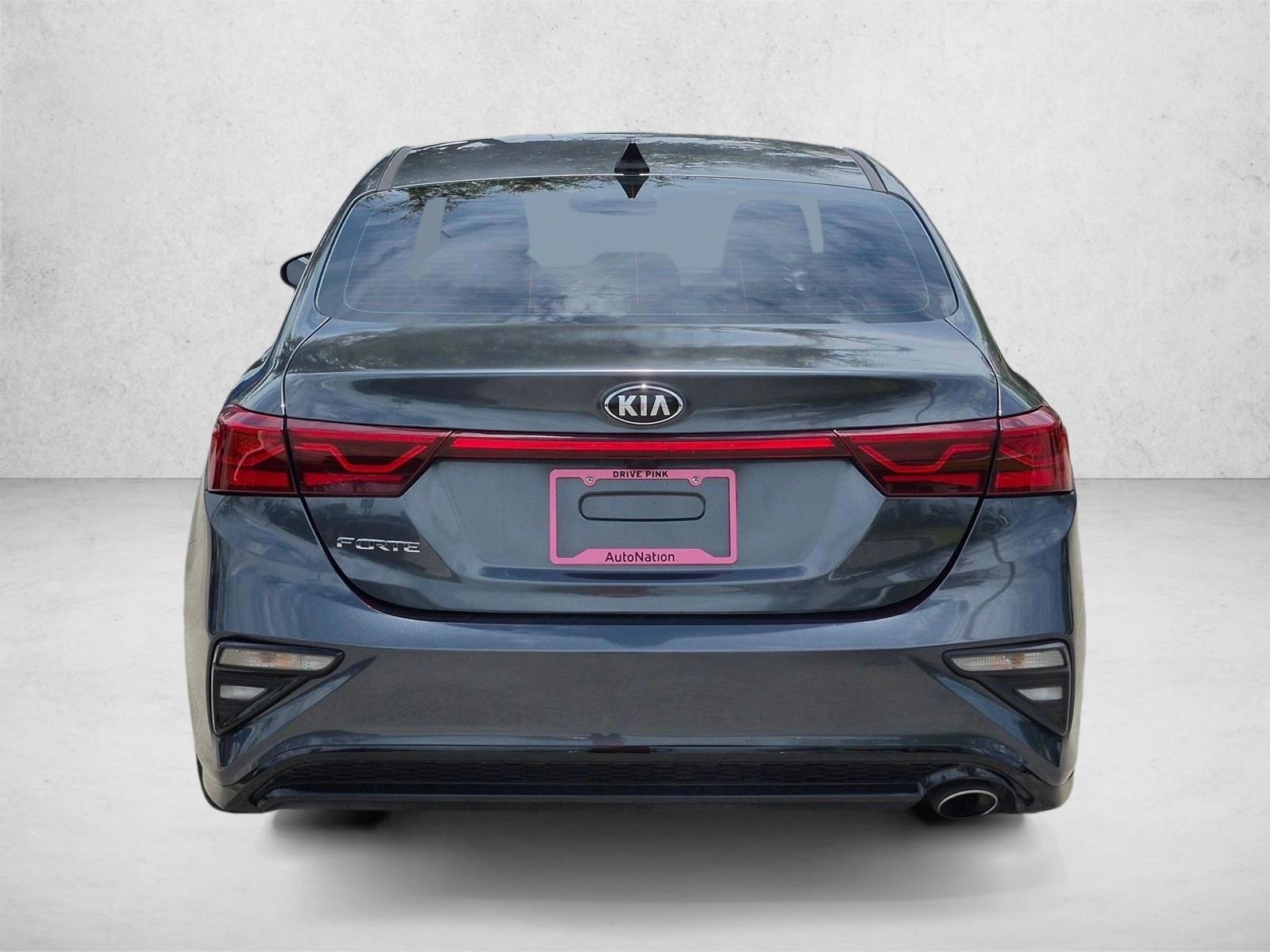 2021 Kia Forte EX - Photo 6