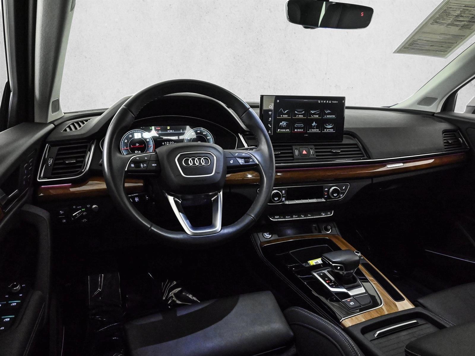 Thumbnail: 2023 Audi Q5 - 3