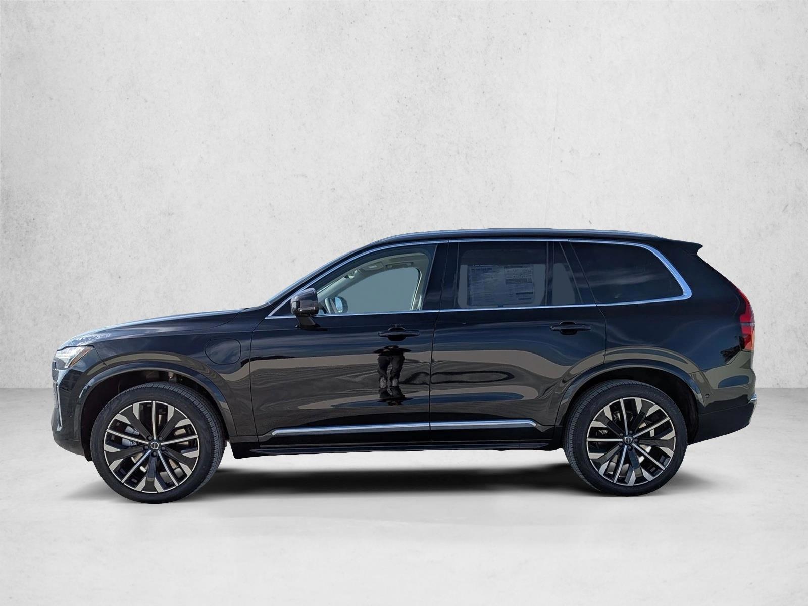 Thumbnail: 2026 Volvo XC90 - 2