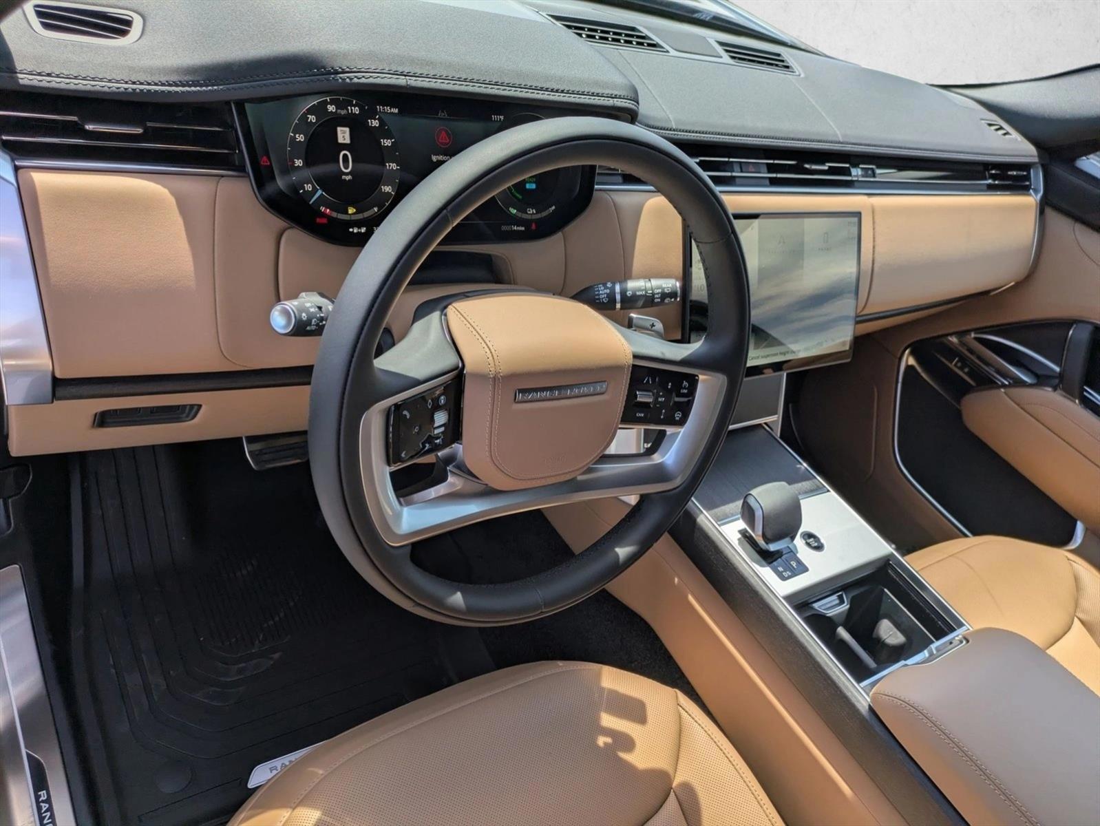 Thumbnail: 2026 Land Rover Range Rover - 3