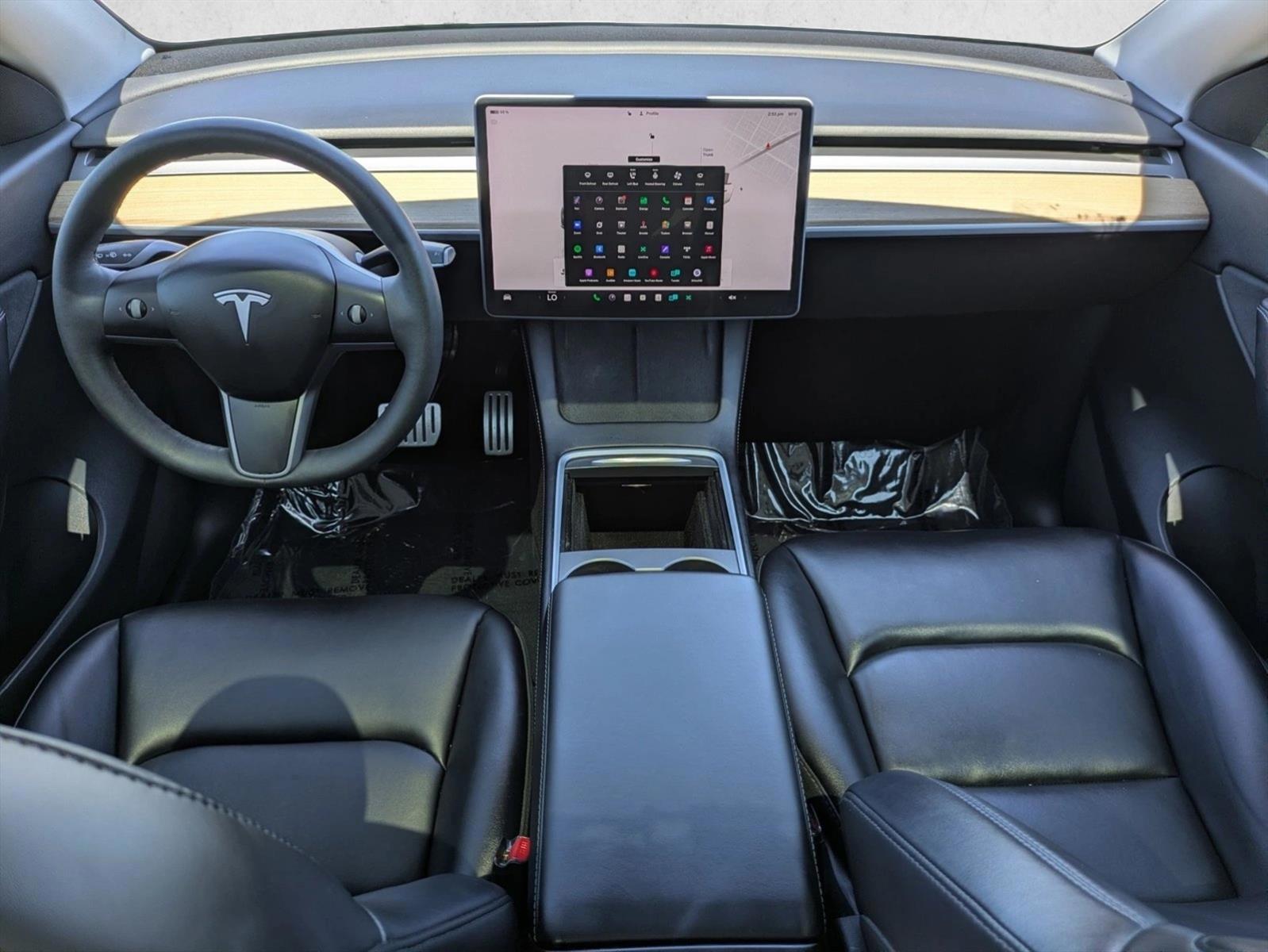 Thumbnail: 2022 Tesla Model Y - 3
