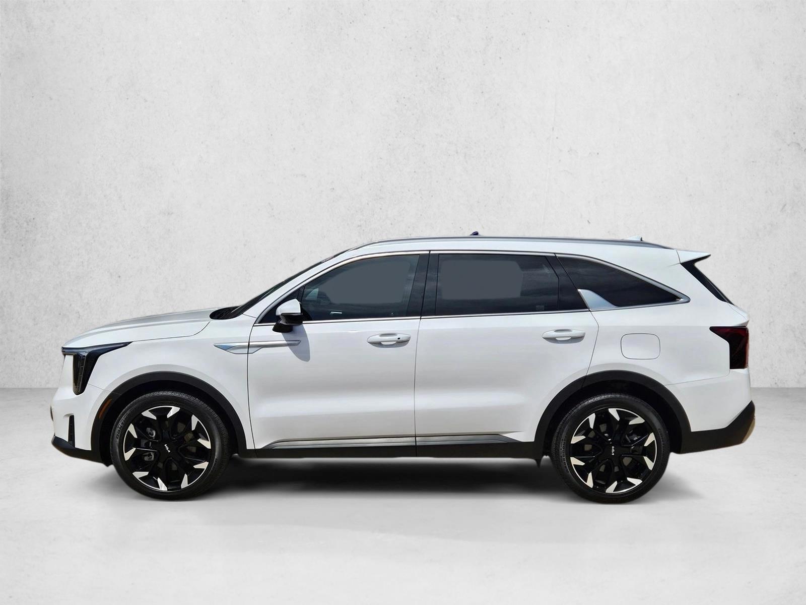 Thumbnail: 2024 Kia Sorento - 2
