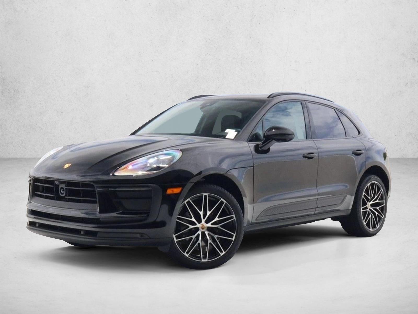 Thumbnail: 2026 Porsche Macan - 1