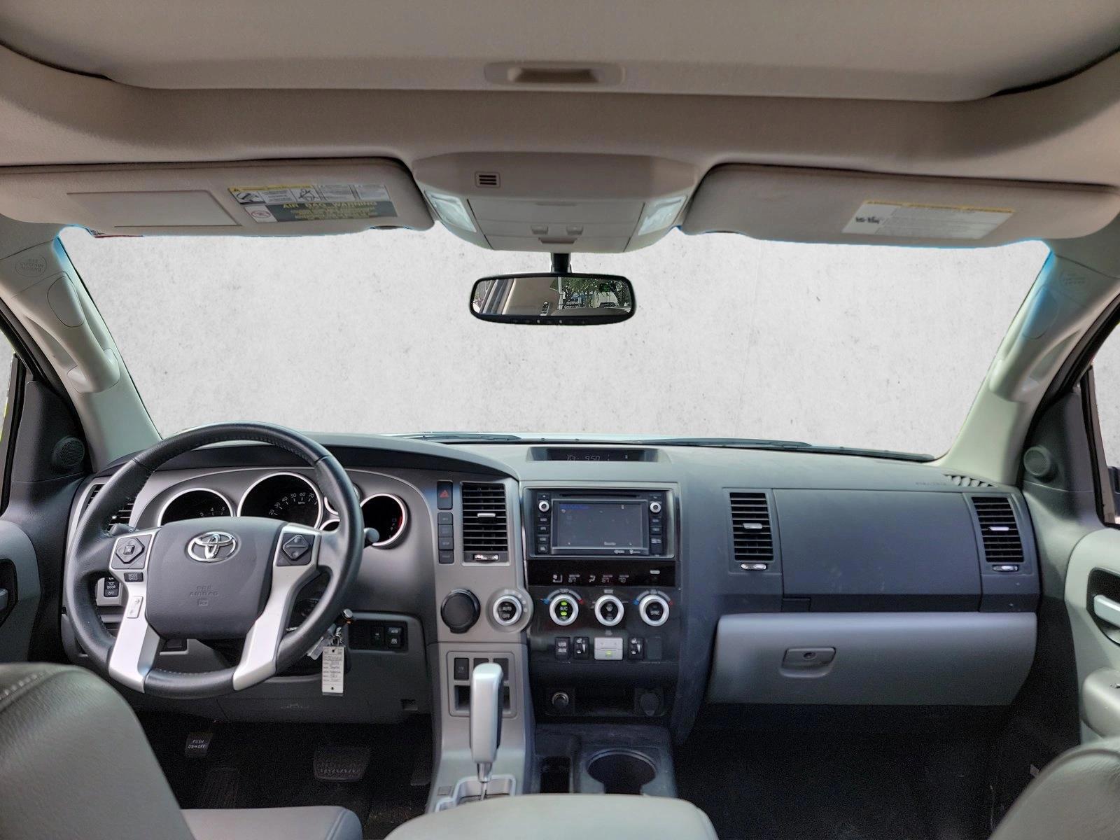Thumbnail: 2014 Toyota Sequoia - 3