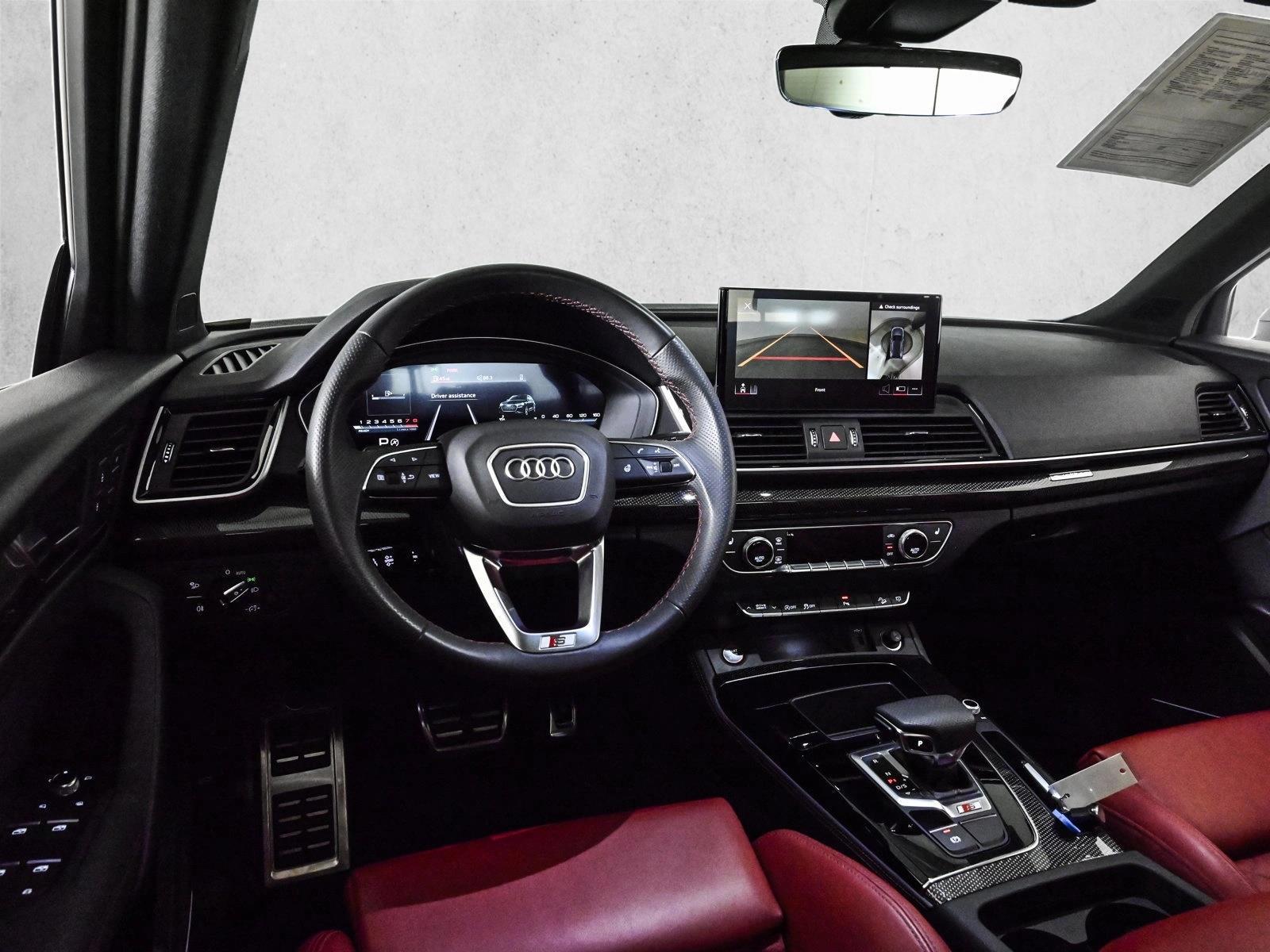 Thumbnail: 2024 Audi SQ5 - 3