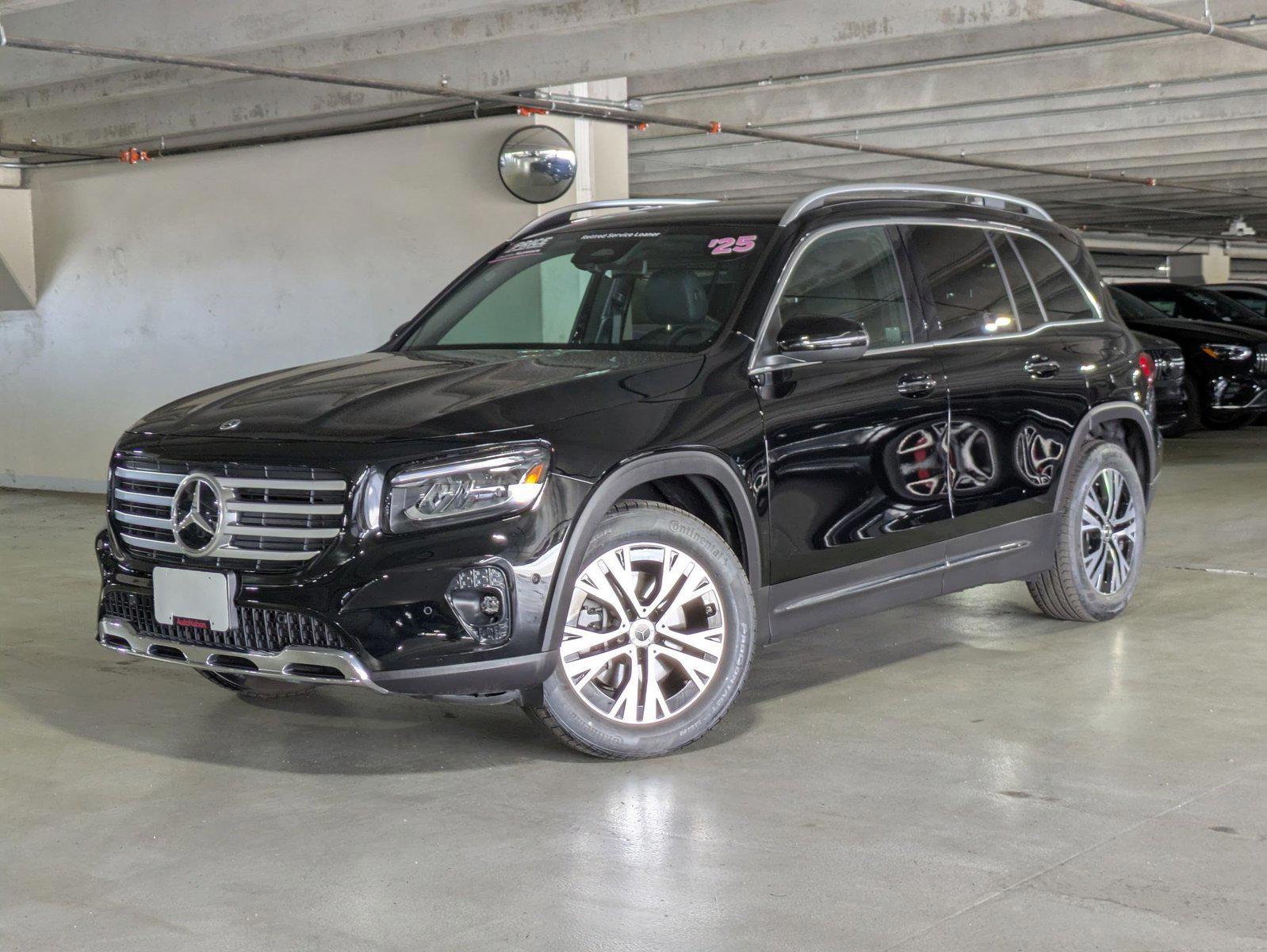 2025 Mercedes-Benz GLB Base