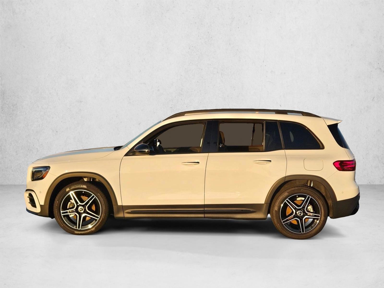Thumbnail: 2025 Mercedes-Benz GLB - 2