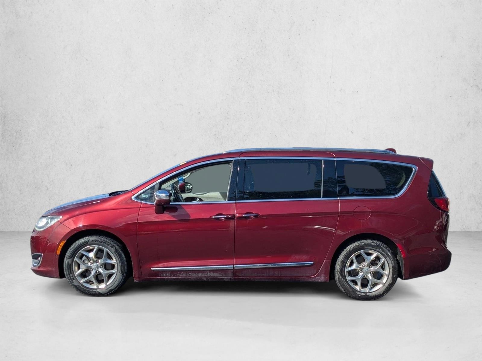 Thumbnail: 2018 Chrysler Pacifica - 2