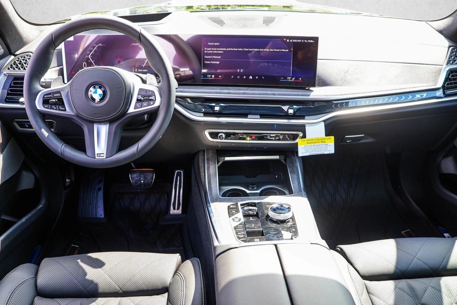 Thumbnail: 2027 BMW X7 - 4