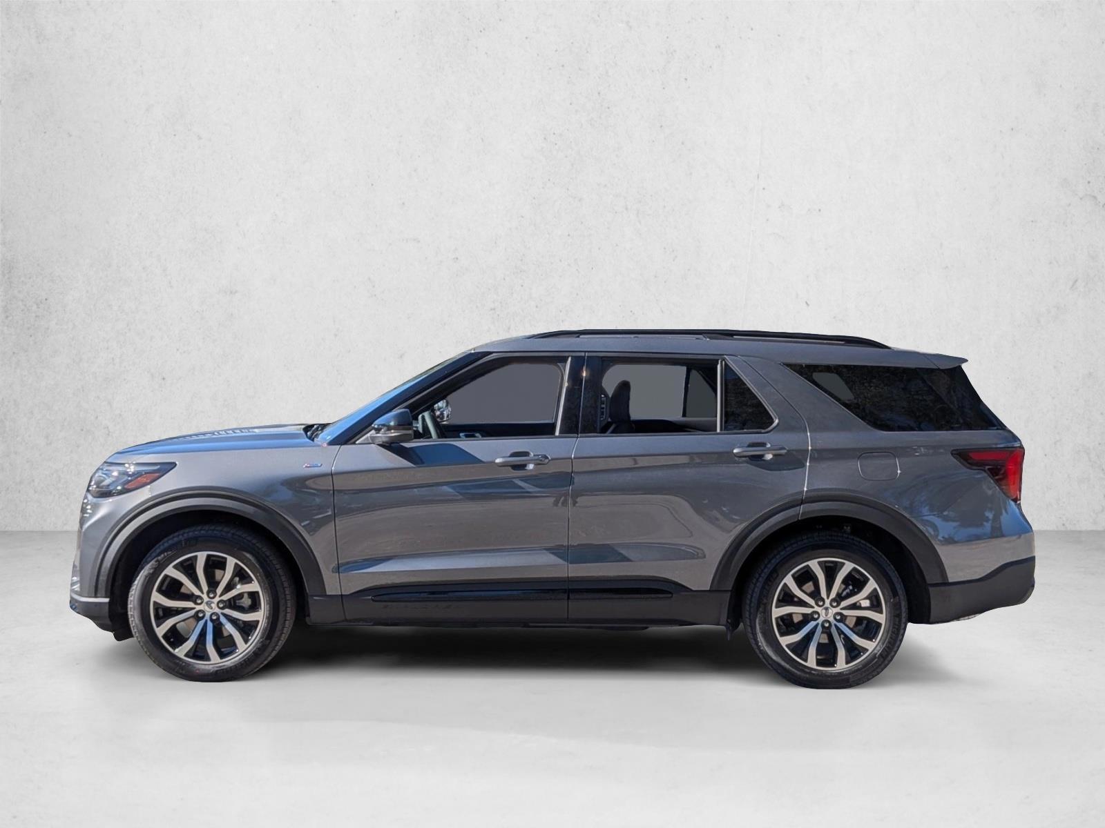 Thumbnail: 2026 Ford Explorer - 2