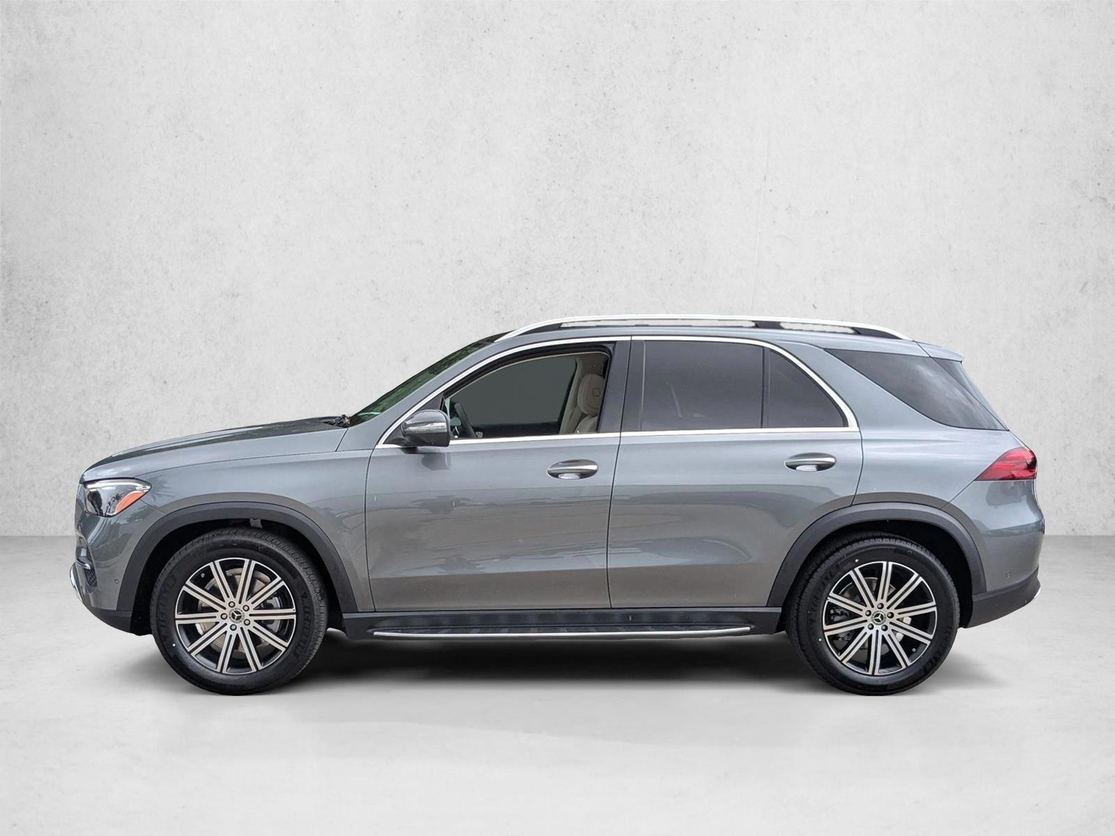 Thumbnail: 2026 Mercedes-Benz GLE - 2