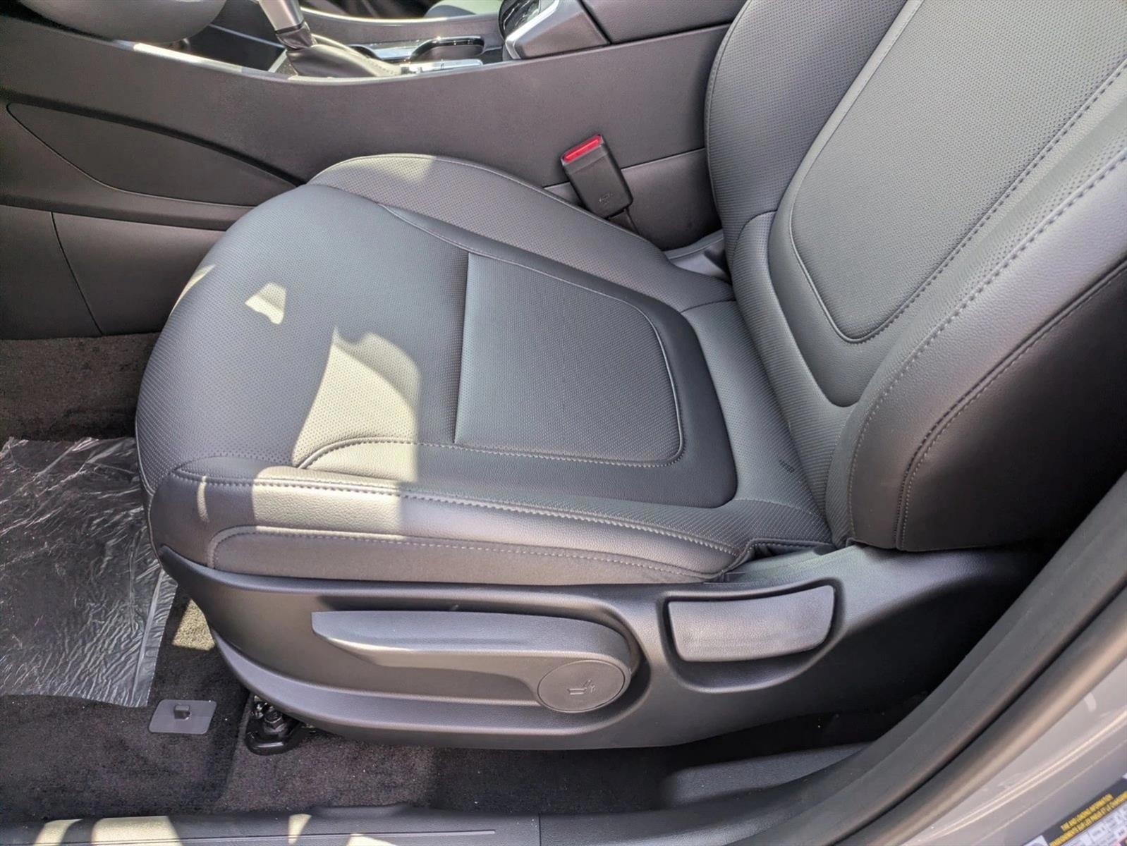 Thumbnail: 2027 Hyundai Santa Cruz - 3