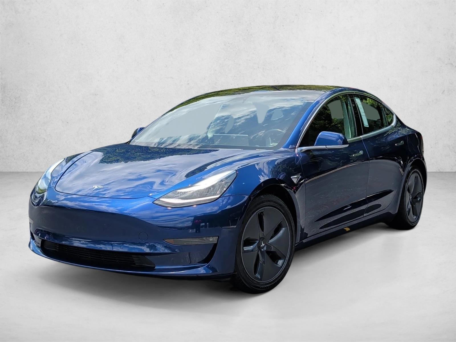 Thumbnail: 2018 Tesla Model 3 - 1