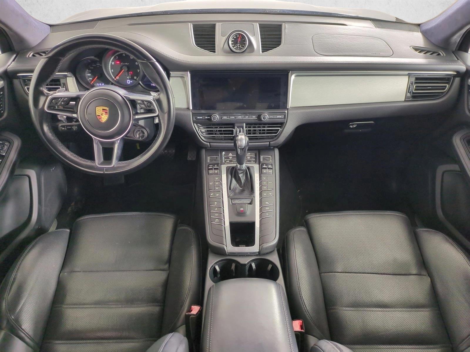 Thumbnail: 2020 Porsche Macan - 4