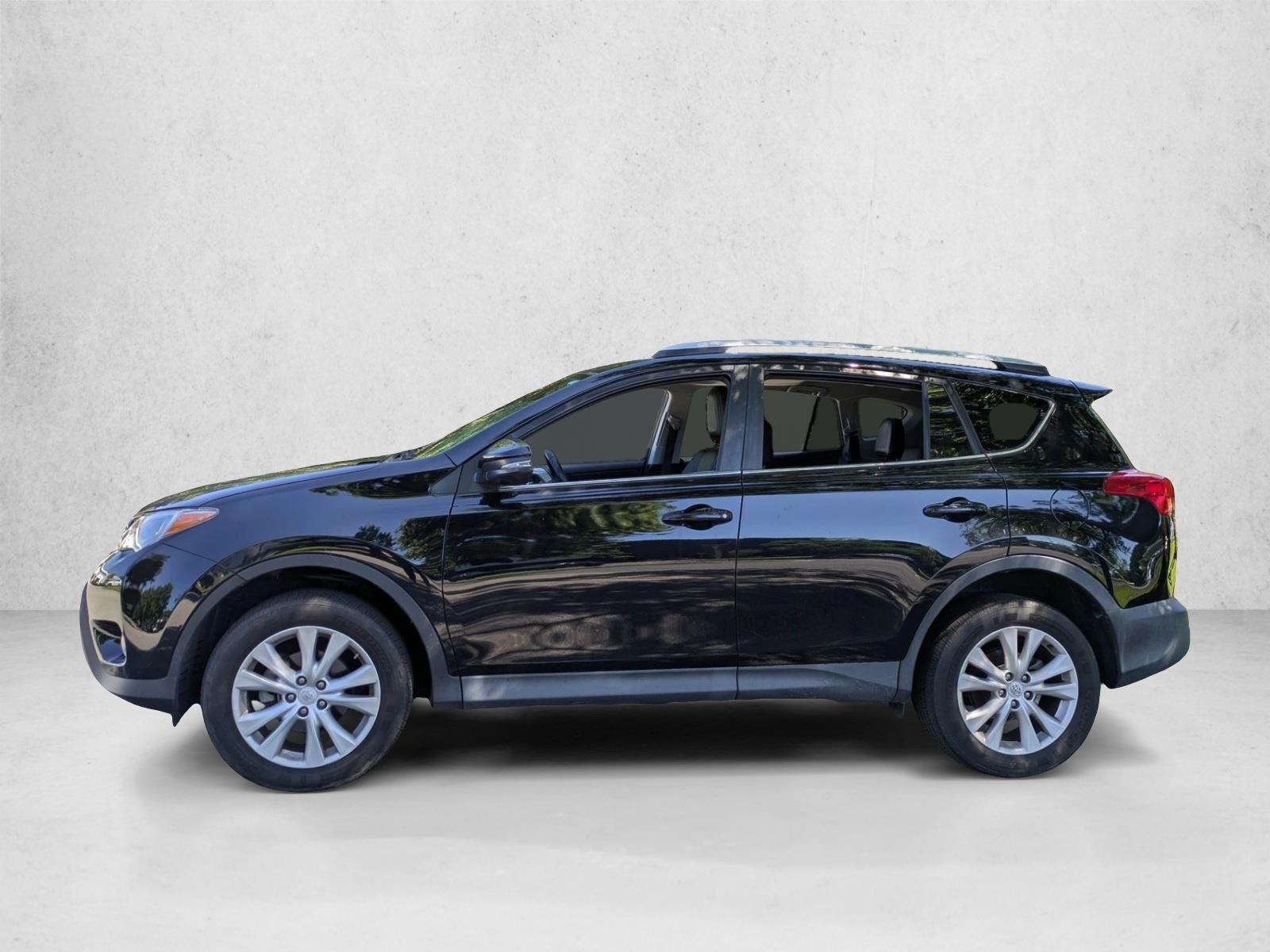 Thumbnail: 2015 Toyota RAV4 - 2
