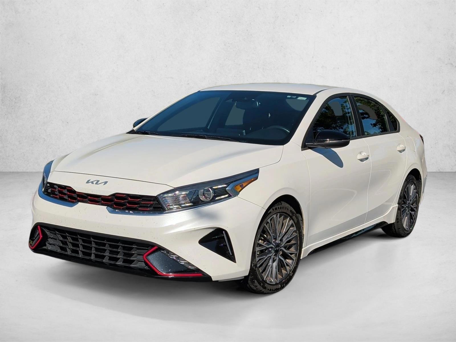 2023 Kia Forte GT-Line AT's photo