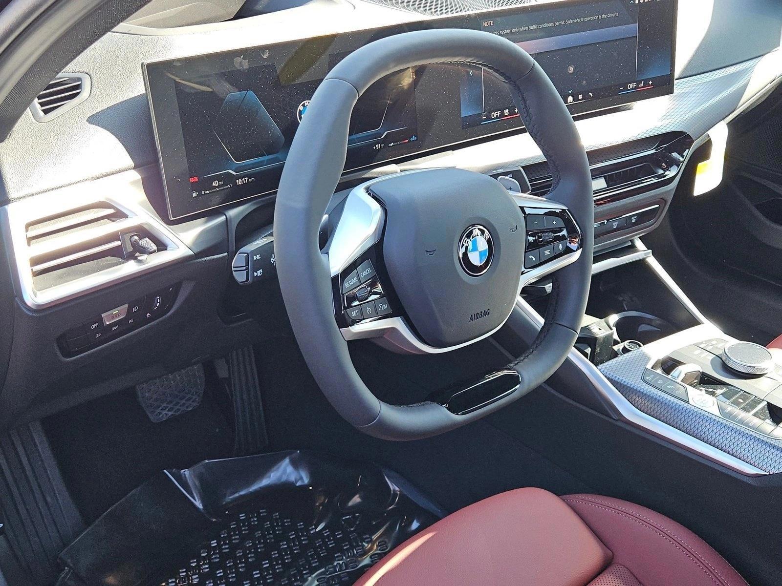 Thumbnail: 2026 BMW 3 Series - 3