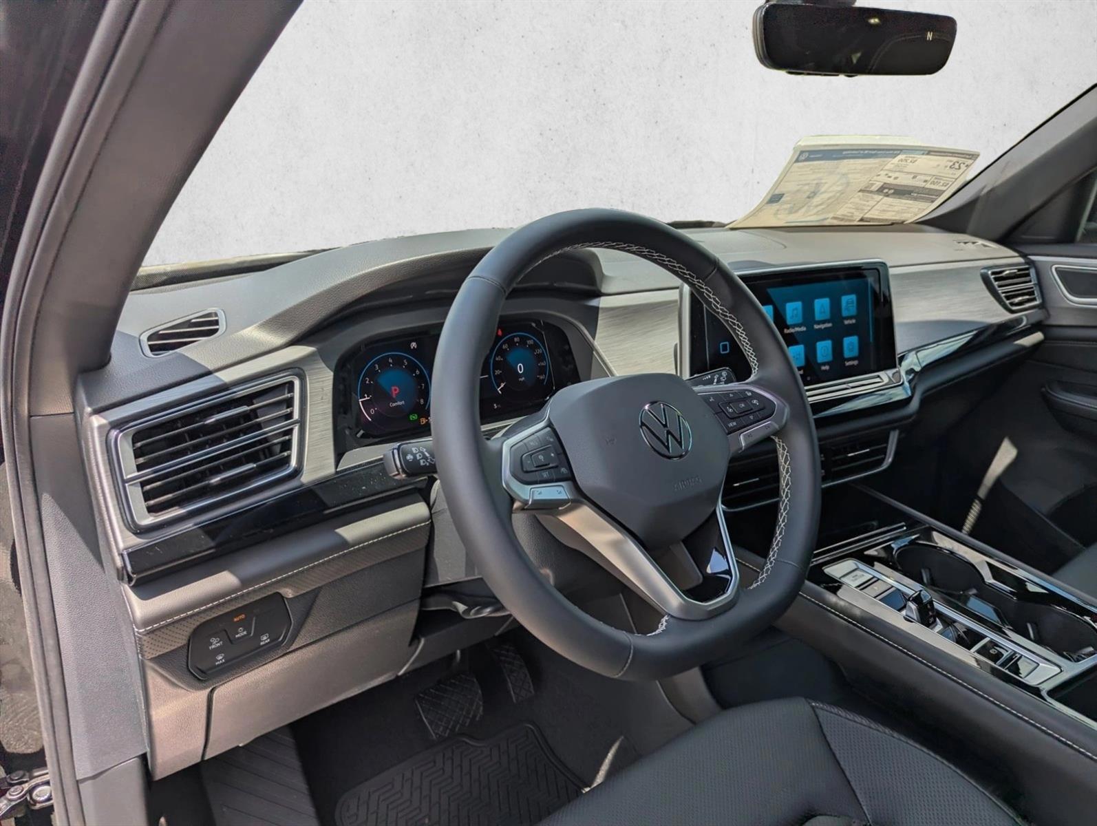 Thumbnail: 2026 Volkswagen Atlas - 3