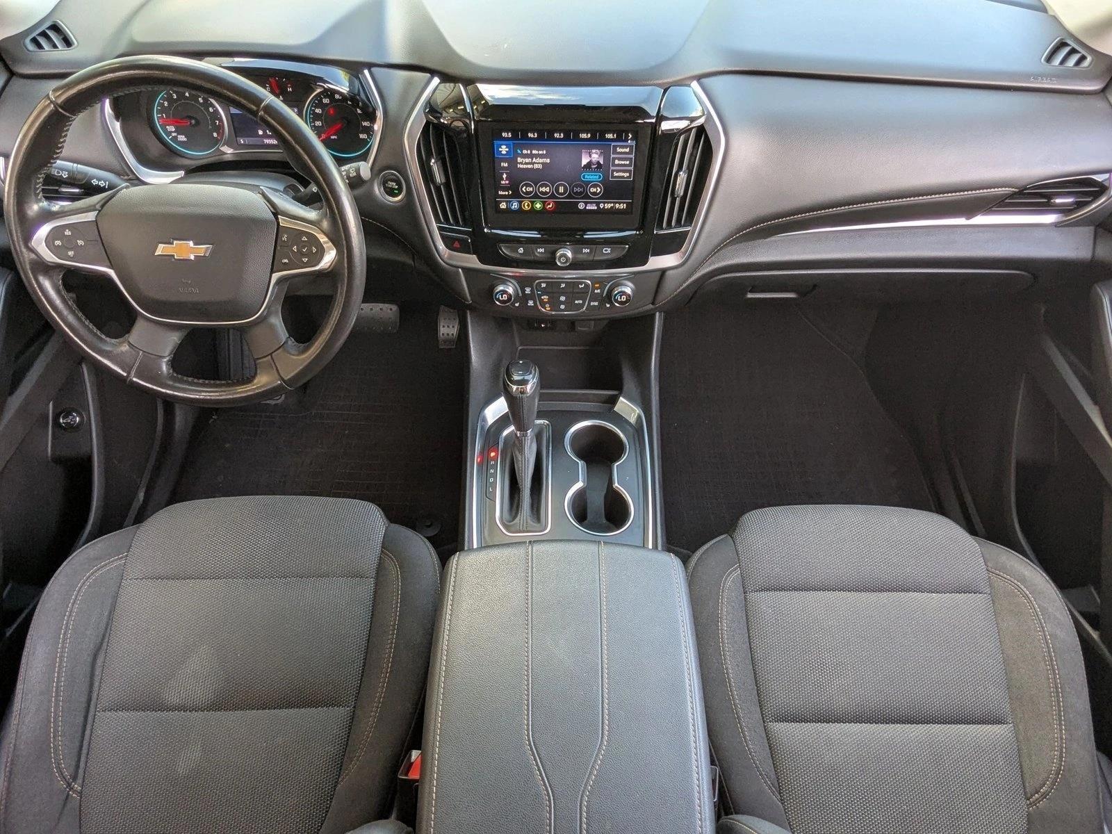Thumbnail: 2020 Chevrolet Traverse - 4