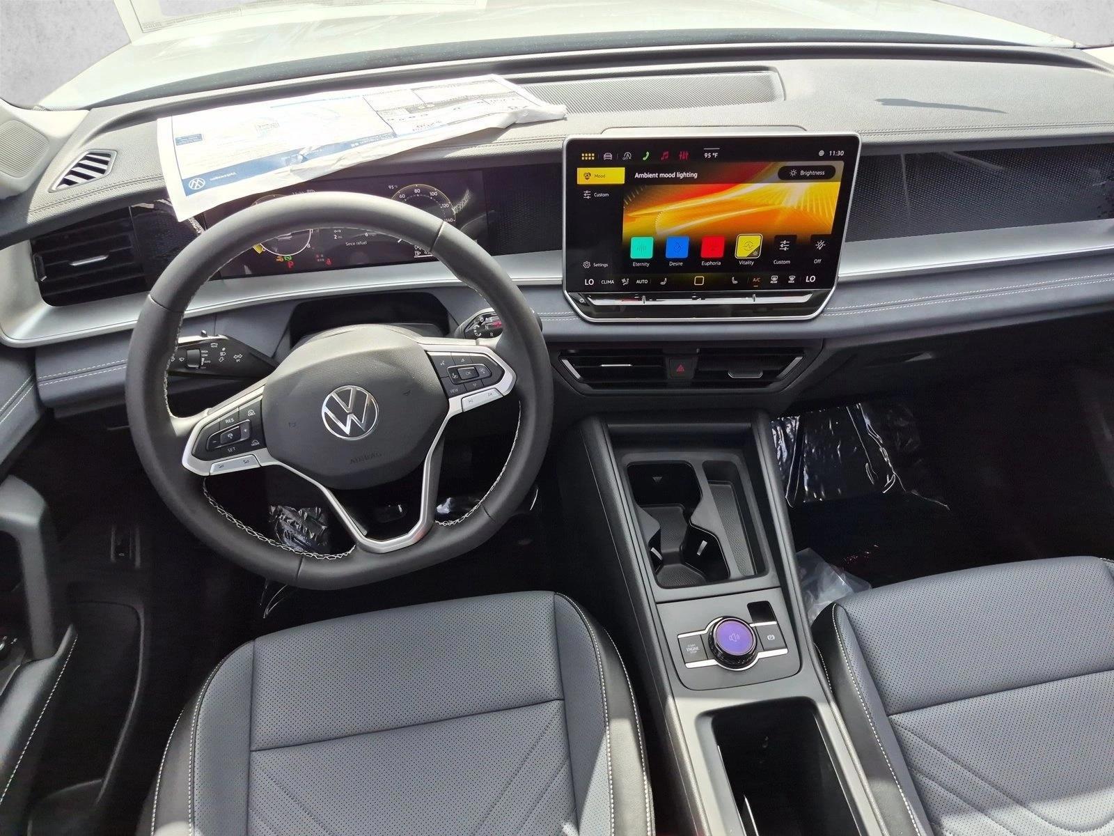 Thumbnail: 2026 Volkswagen Tiguan - 4
