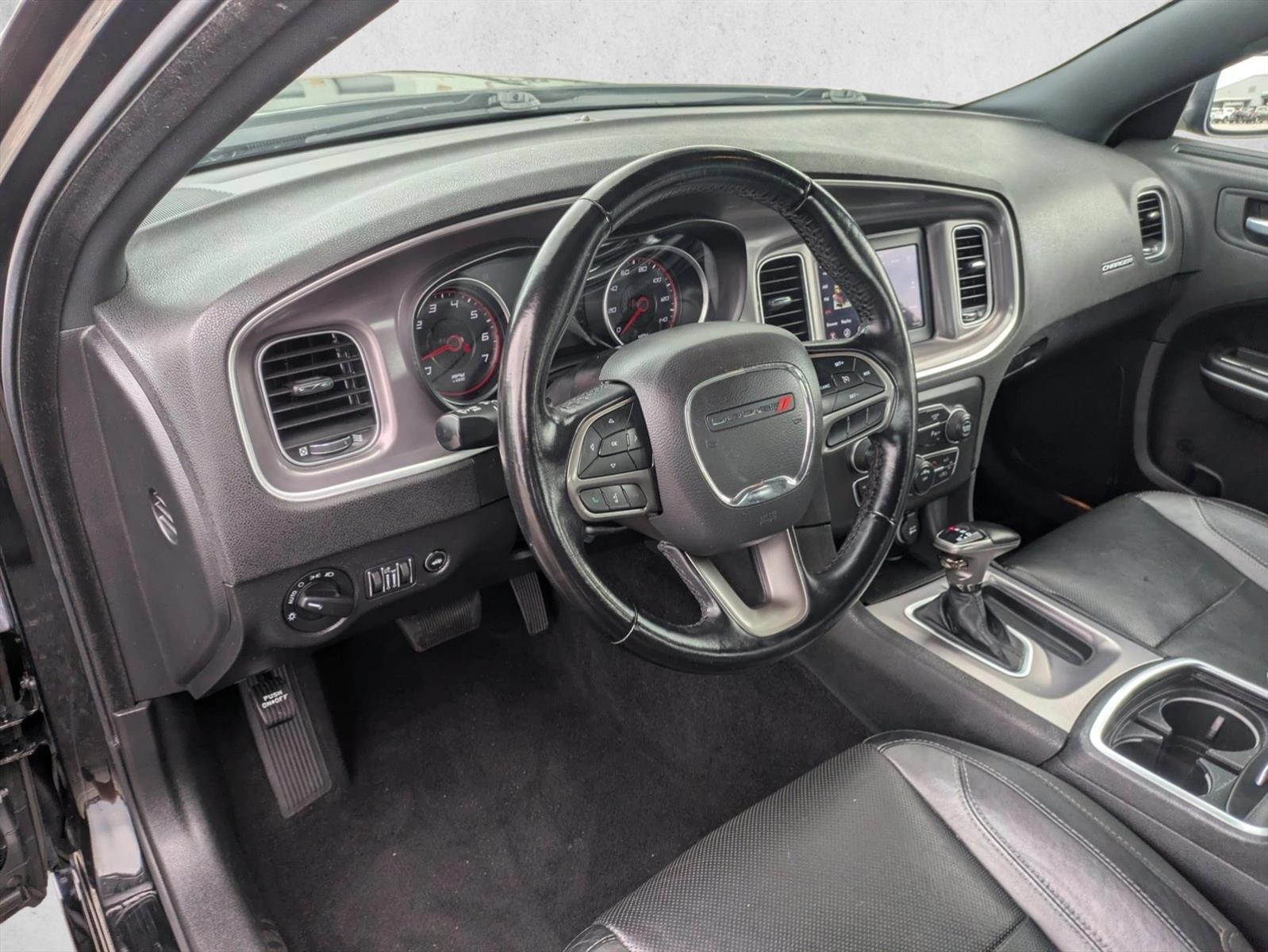 Thumbnail: 2022 Dodge Charger - 3