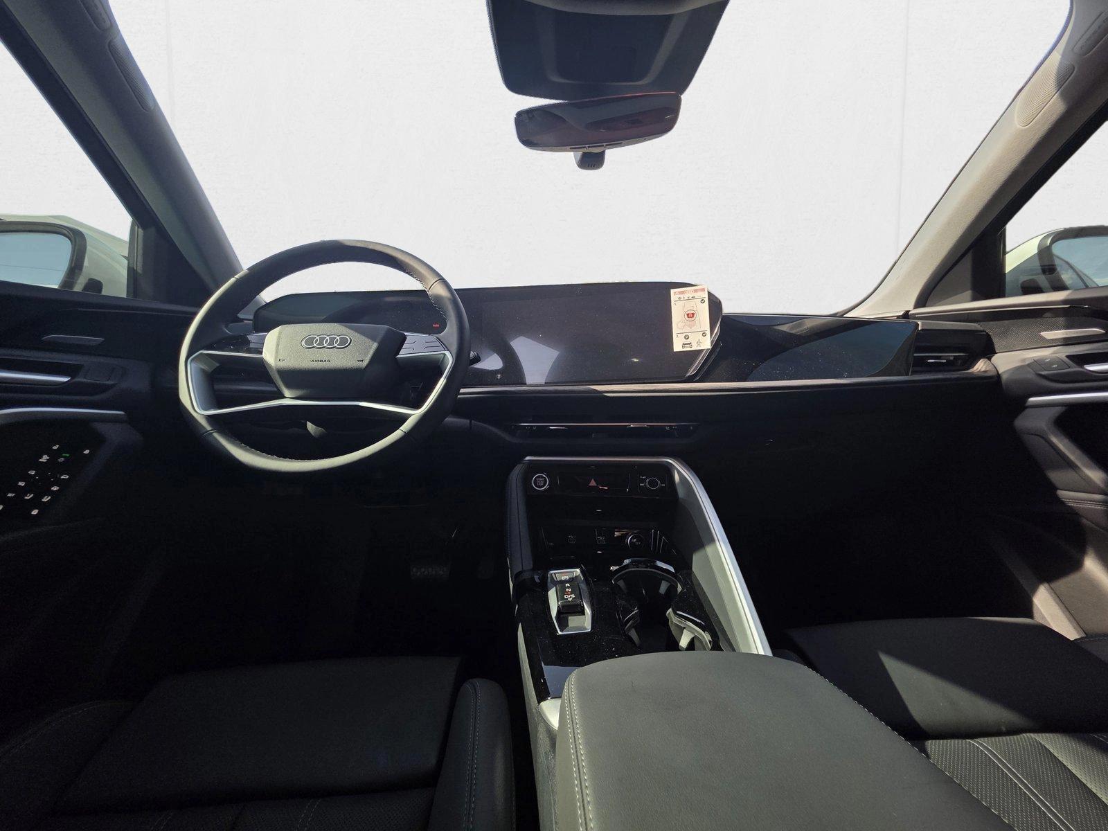 Thumbnail: 2025 Audi Q5 - 3