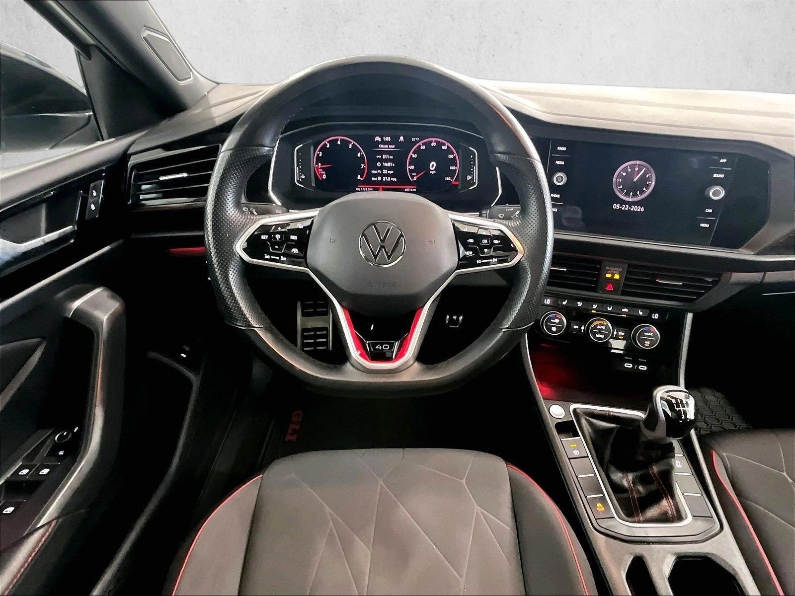Thumbnail: 2024 Volkswagen Jetta - 3
