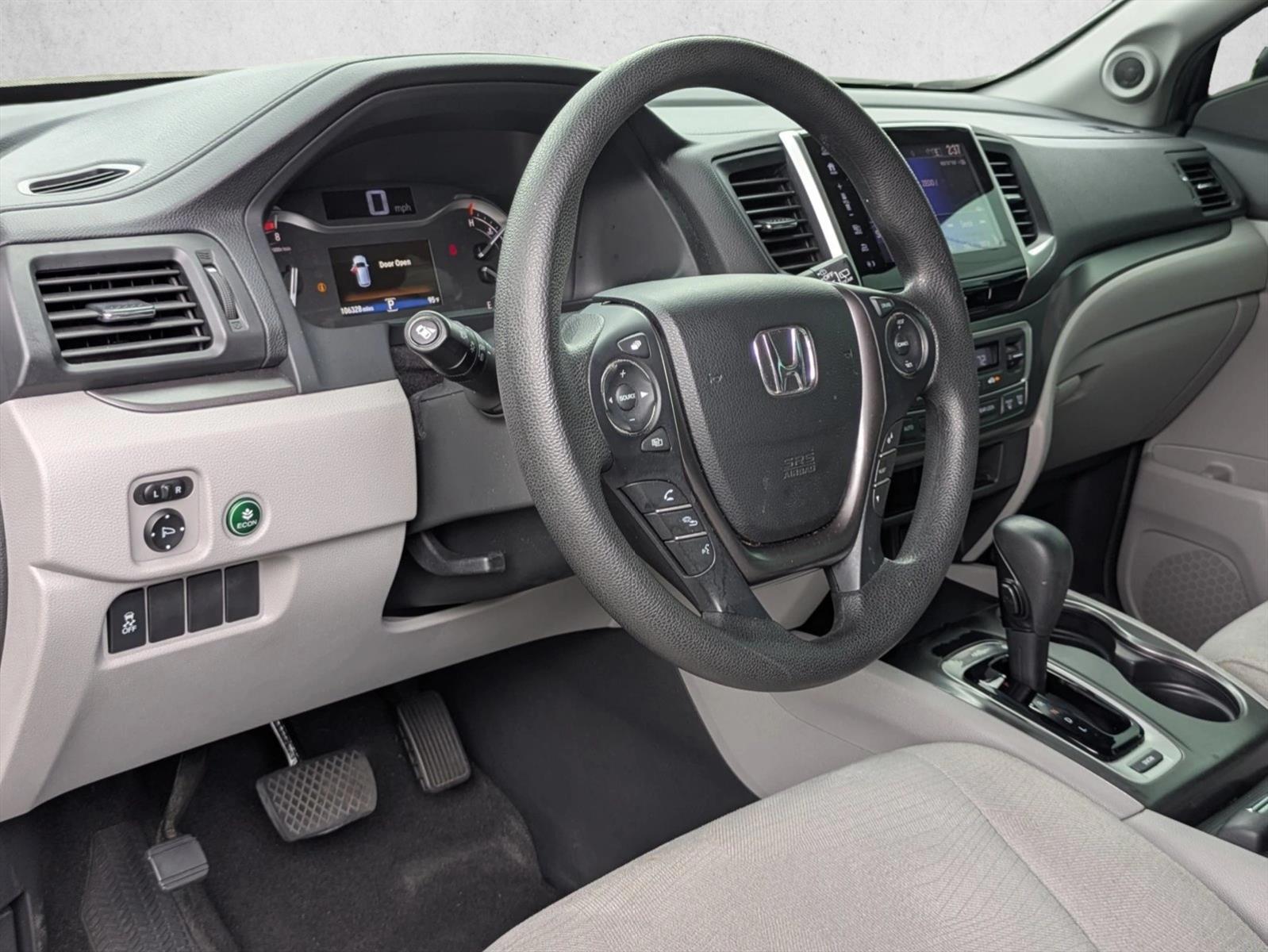 Thumbnail: 2018 Honda Pilot - 3