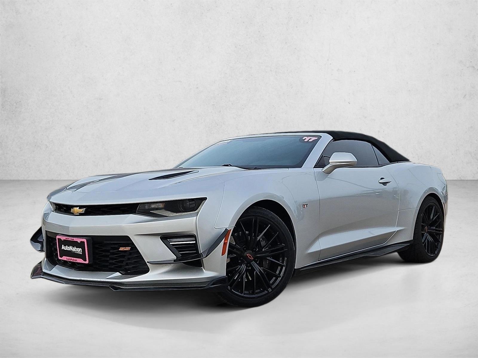 Thumbnail: 2017 Chevrolet Camaro - 1