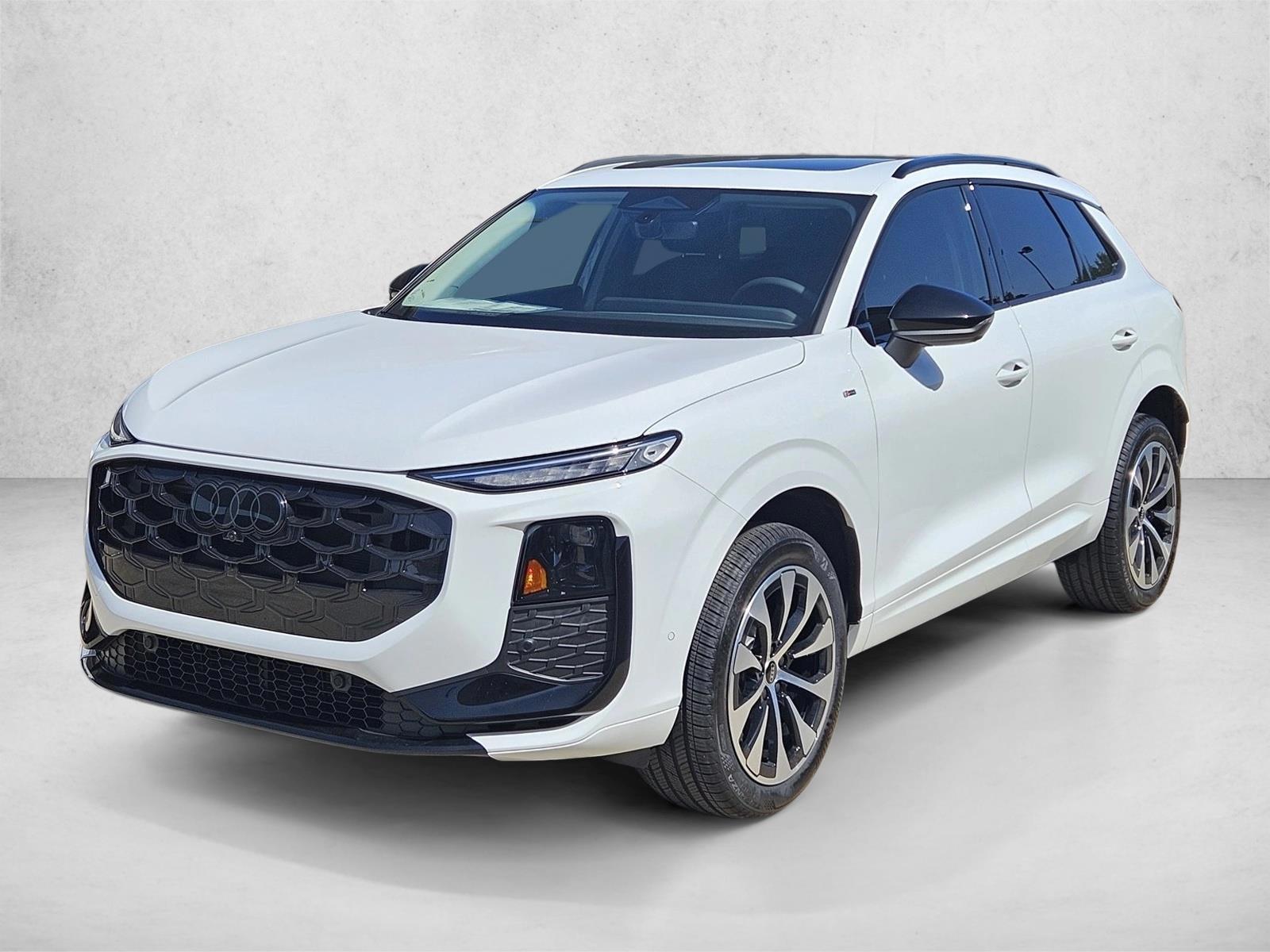 Thumbnail: 2026 Audi Q3 - 1
