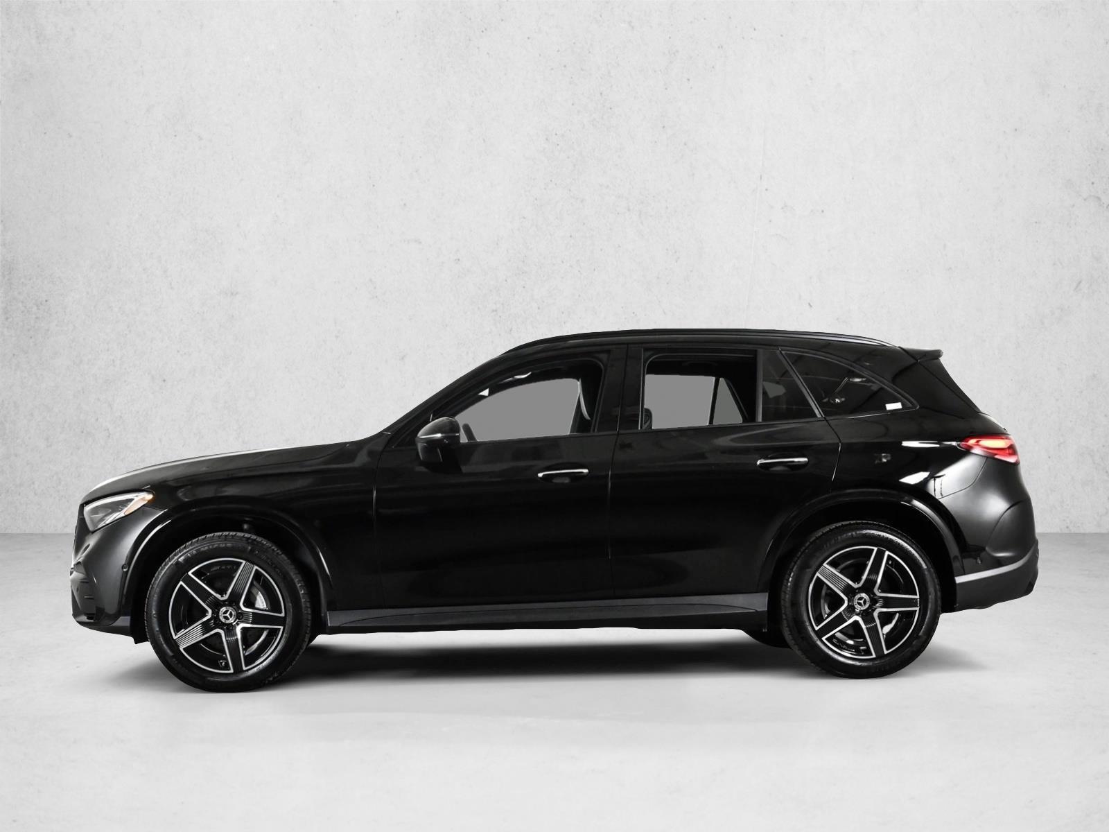 Thumbnail: 2026 Mercedes-Benz GLC - 2