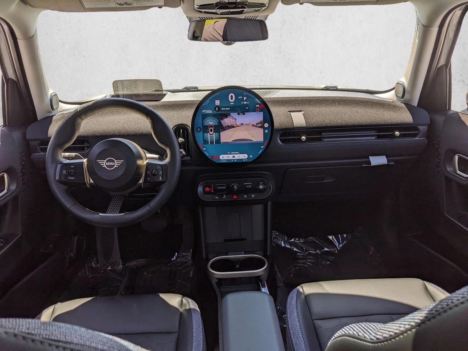 Thumbnail: 2025 MINI Cooper Hardtop - 3