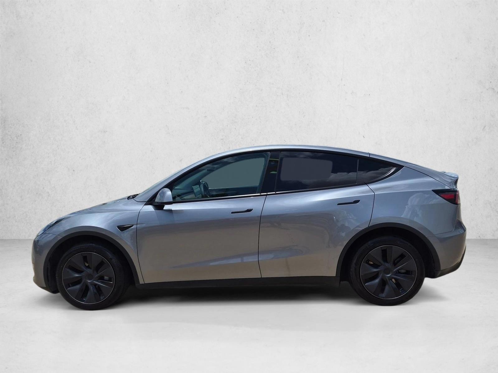 Thumbnail: 2025 Tesla Model Y - 2