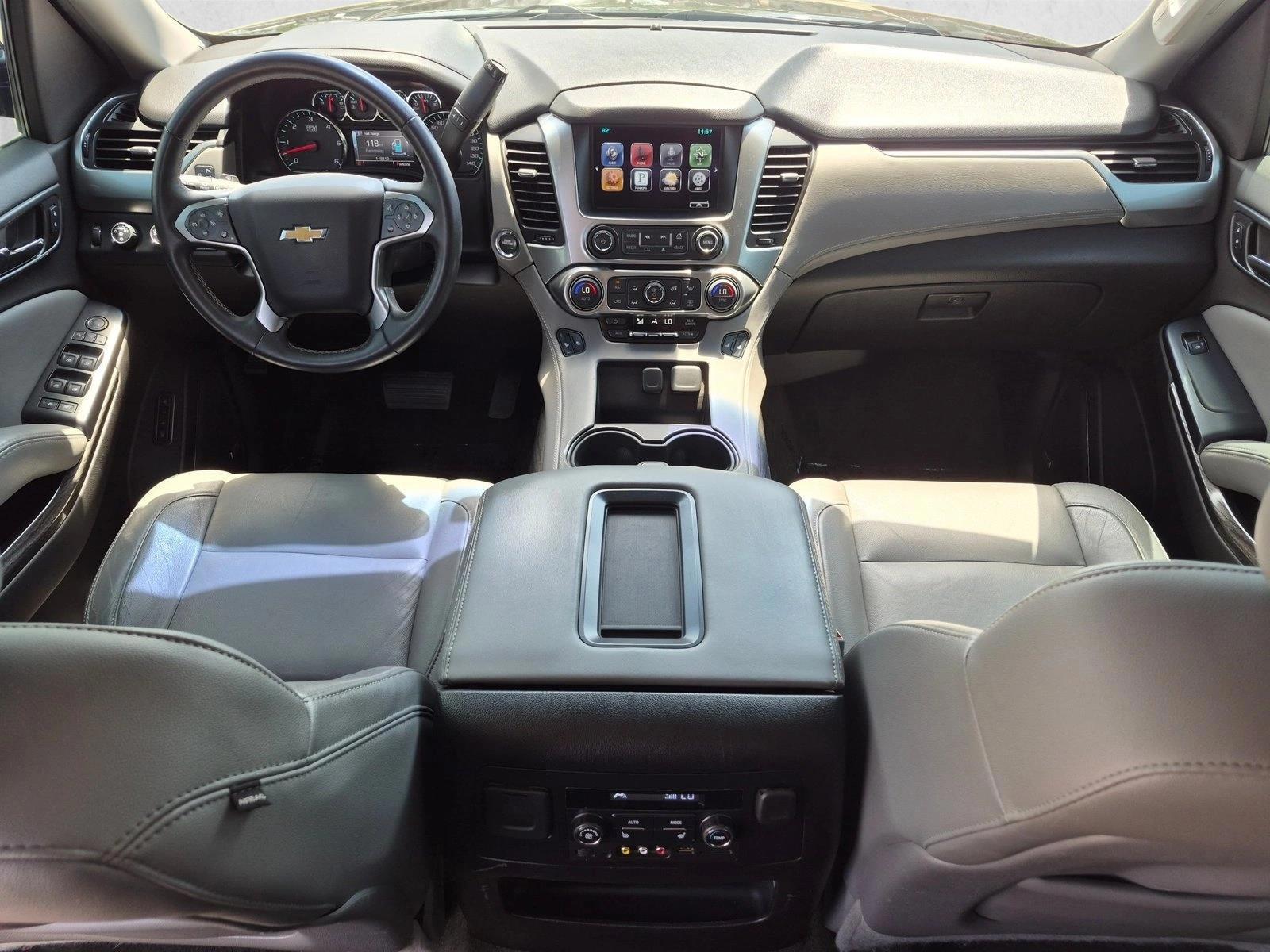 Thumbnail: 2015 Chevrolet Suburban - 3