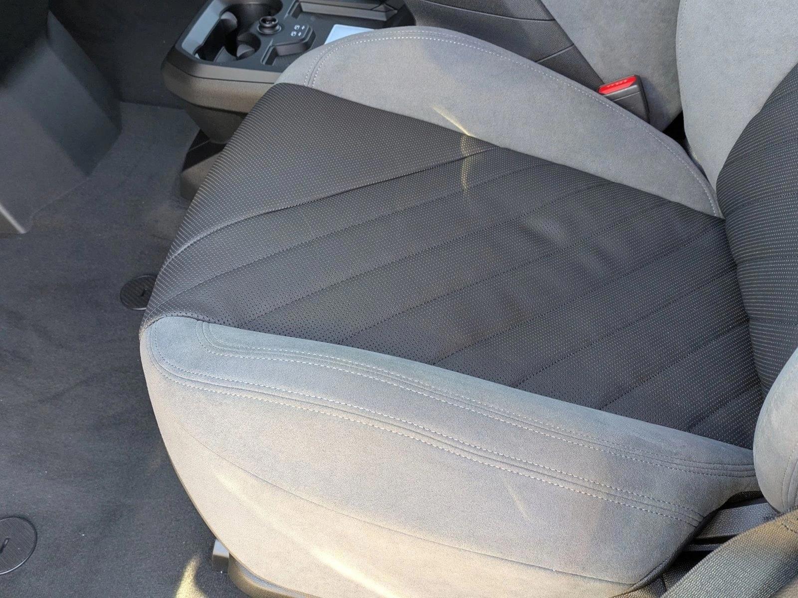 Thumbnail: 2026 BMW iX - 4