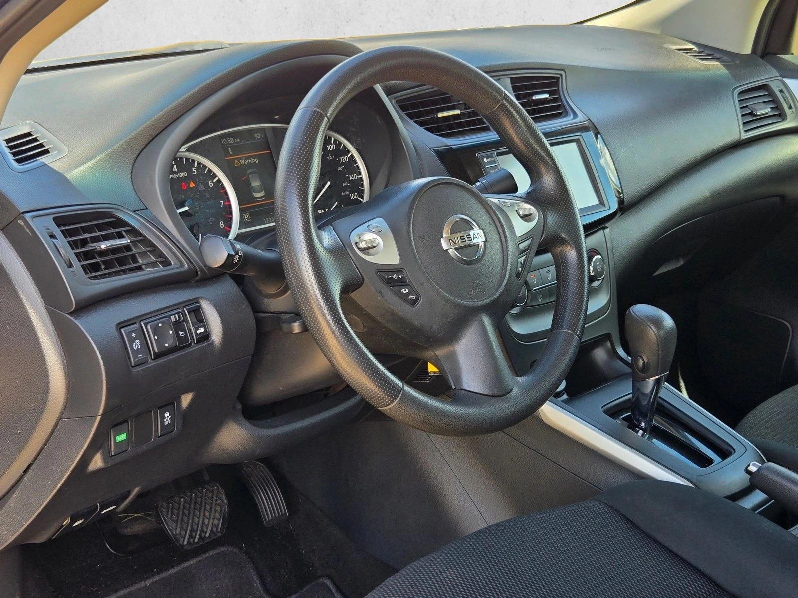 Thumbnail: 2019 Nissan Sentra - 3
