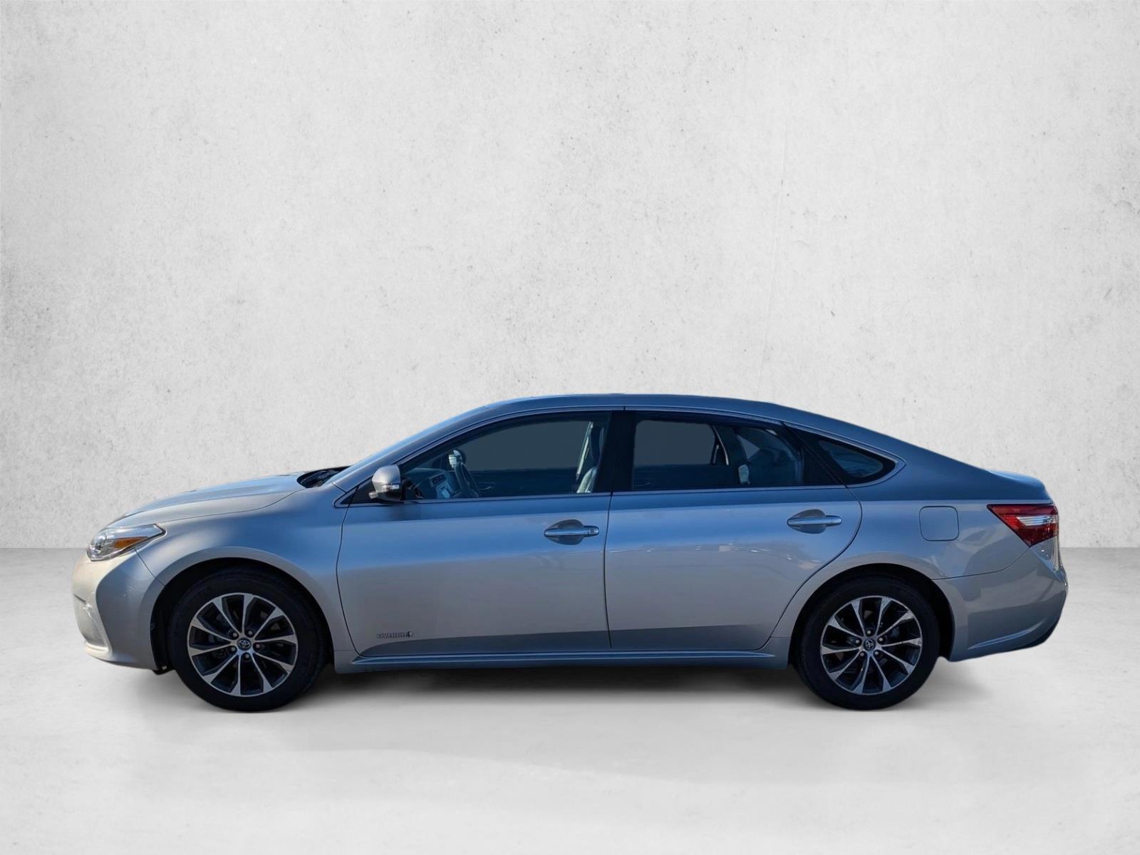 Thumbnail: 2018 Toyota Avalon - 2