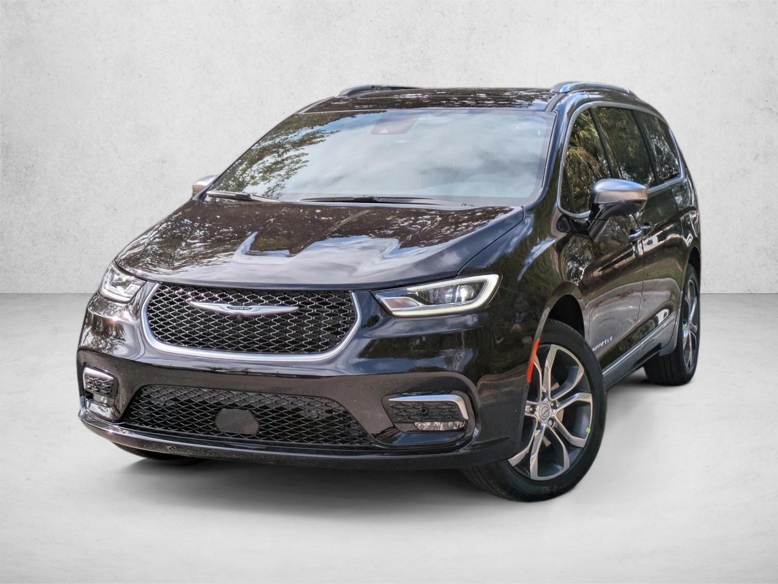 Thumbnail: 2026 Chrysler Pacifica - 1