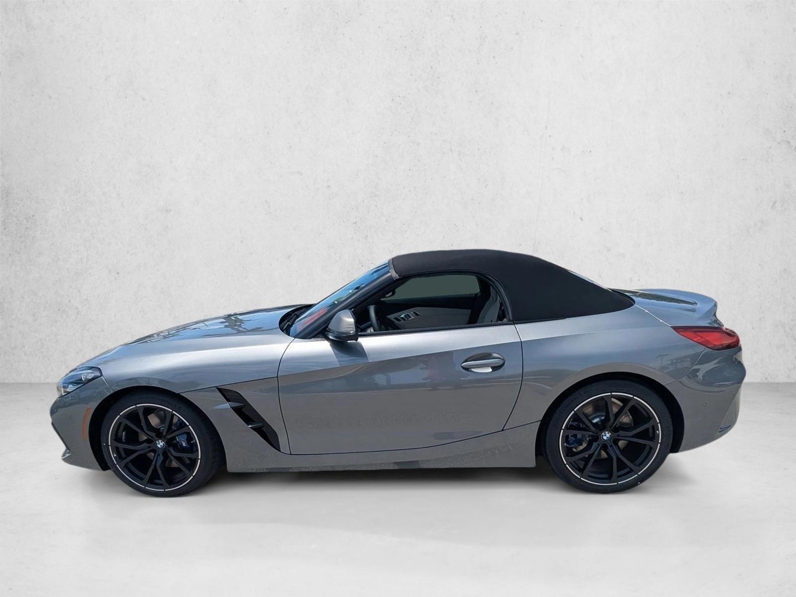 Thumbnail: 2026 BMW Z4 - 2