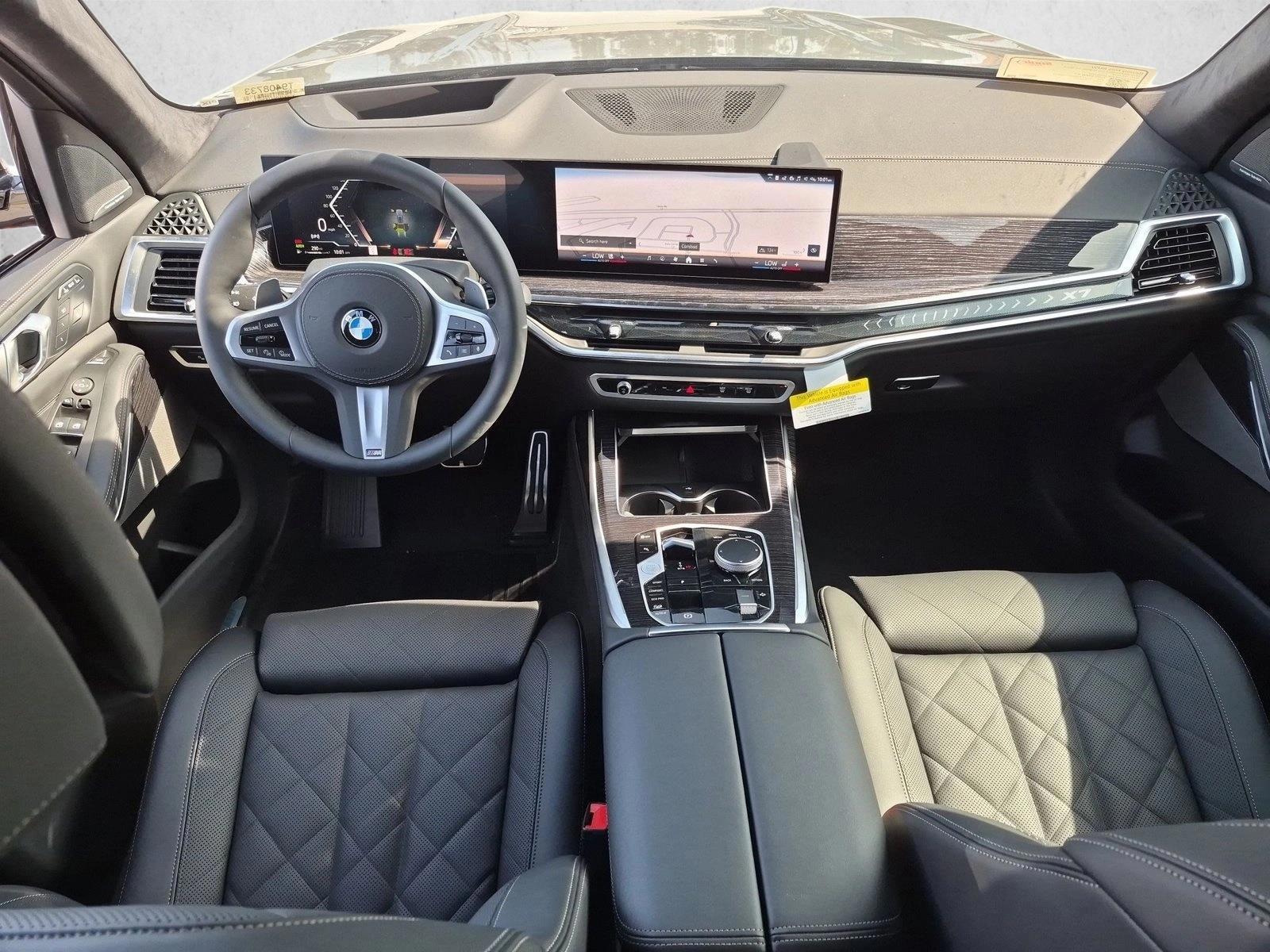 Thumbnail: 2026 BMW X7 - 3