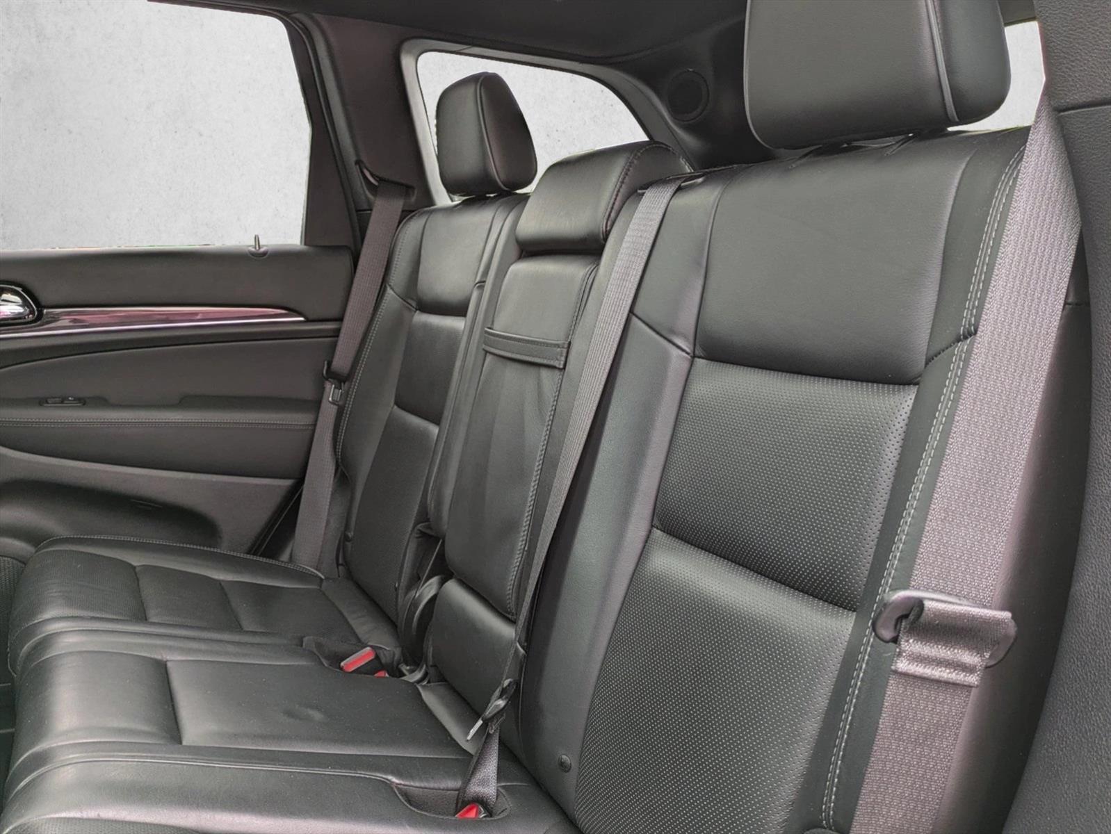 2020 Jeep Grand Cherokee Overland - Photo 23